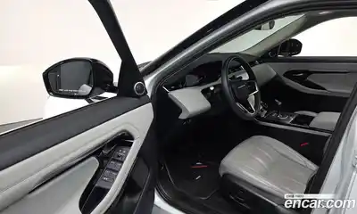 Land Rover Range-Rover Evoque 2023 2.0 гидро в Москве № 231184, миниатюра 11