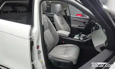Land Rover Range-Rover Evoque 2023 2.0 гидро в Москве № 231184, миниатюра 10