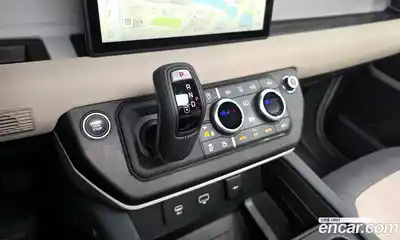 Land Rover Defender 2023 2.0 гидро в Москве № 231237, миниатюра 9