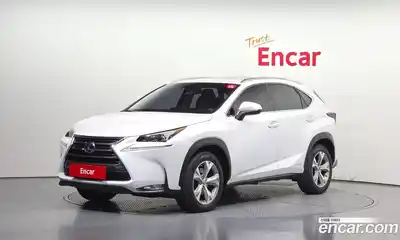 Lexus NX, 2015
