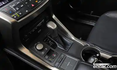 Lexus NX 2015 2.5 гидро в Москве № 232026, миниатюра 9