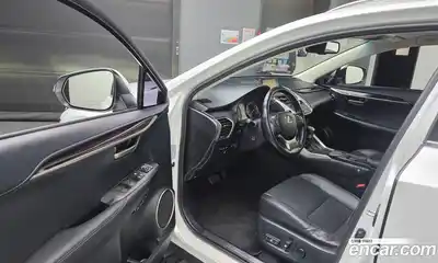 Lexus NX 2015 2.5 гидро в Москве № 232026, миниатюра 10