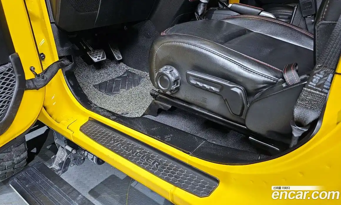 Jeep Wrangler 2021 2.0 гидро в Москве № 232481, фото 15