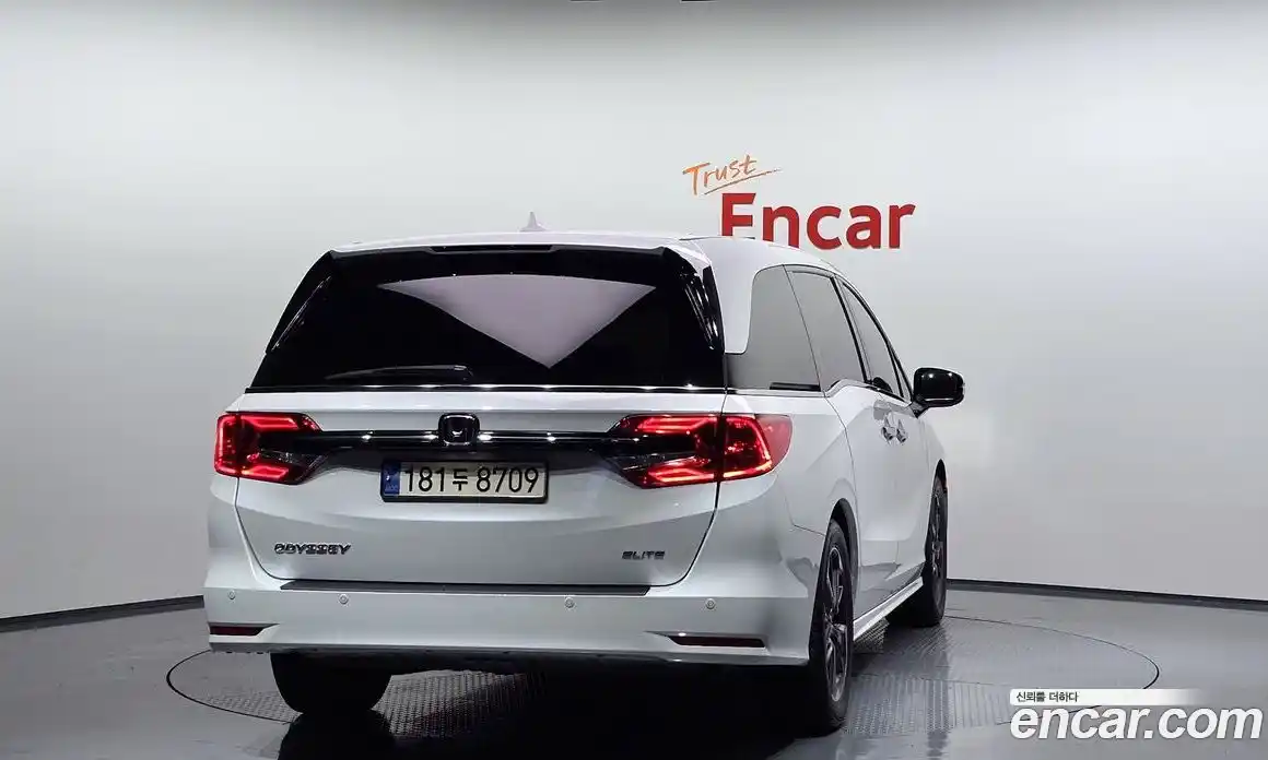 Honda Odyssey 2022 3.5 гидро в Москве № 232930, фото 4