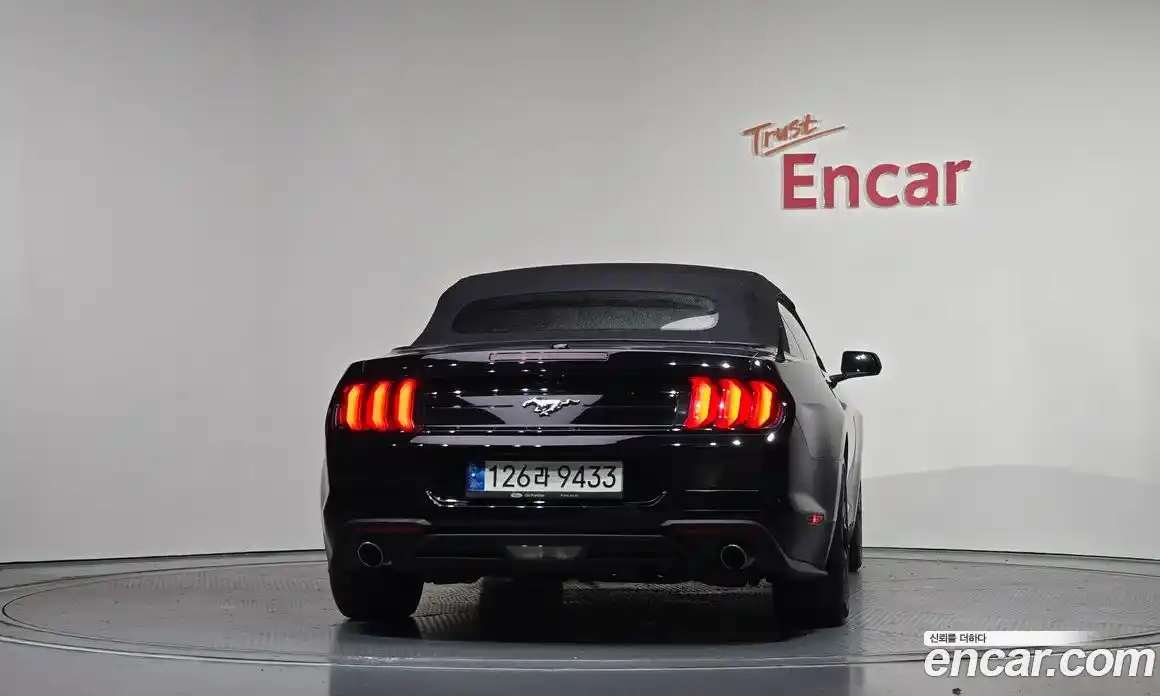 Ford Mustang 2022 2.3 гидро в Москве № 233241, фото 4