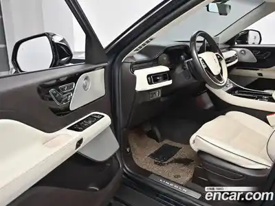 Lincoln Aviator 2023 3.0 гидро в Москве № 255876, миниатюра 11