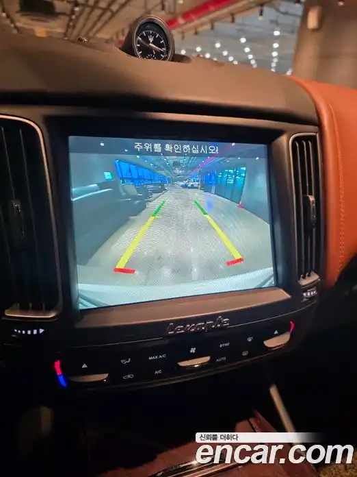 Maserati Levante 2016 3.0 гидро в Москве № 256036, фото 17