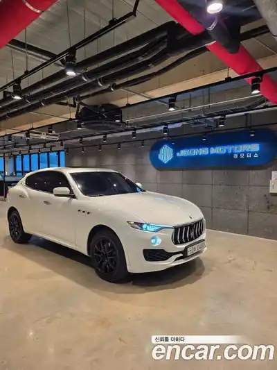 Maserati Levante 2016 3.0 гидро в Москве № 256036, миниатюра 2