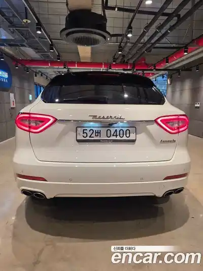 Maserati Levante 2016 3.0 гидро в Москве № 256036, миниатюра 4