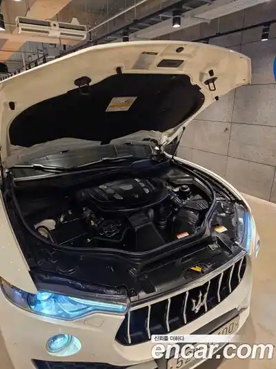 Maserati Levante 2016 3.0 гидро в Москве № 256036, миниатюра 8