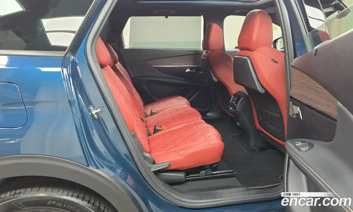 Peugeot 5008 2024 1.2 гидро в Москве № 256230, фото 12