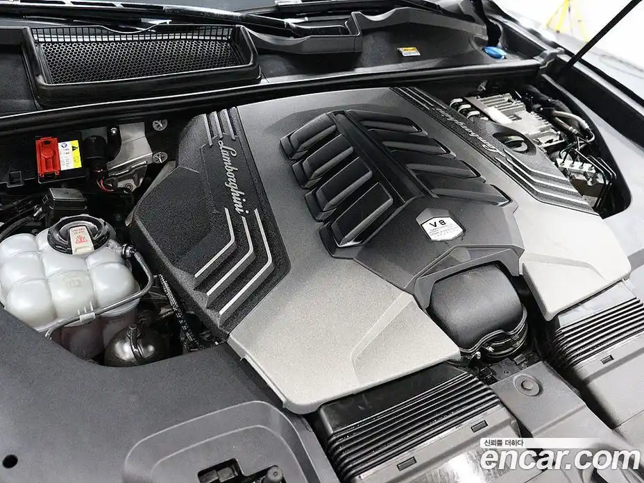 Lamborghini Urus 2021 4.0 гидро в Москве № 256337, фото 19