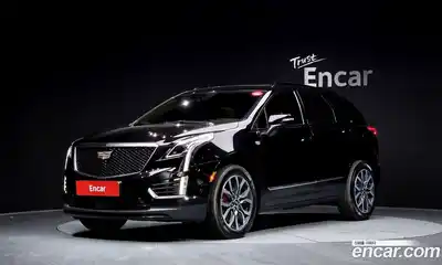 Cadillac XT5, 2022