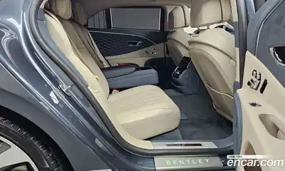 Bentley Flying Spur 2022 4.0 гидро в Москве № 256603, миниатюра 12
