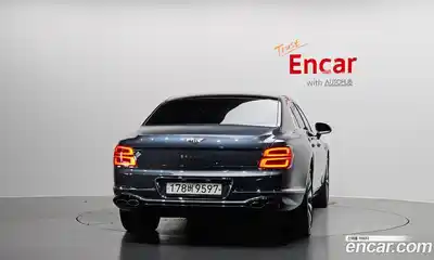 Bentley Flying Spur 2022 4.0 гидро в Москве № 256603, миниатюра 4