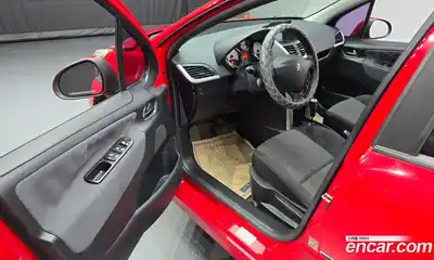 Peugeot 207 2010 1.6 гидро в Москве № 257727, миниатюра 11