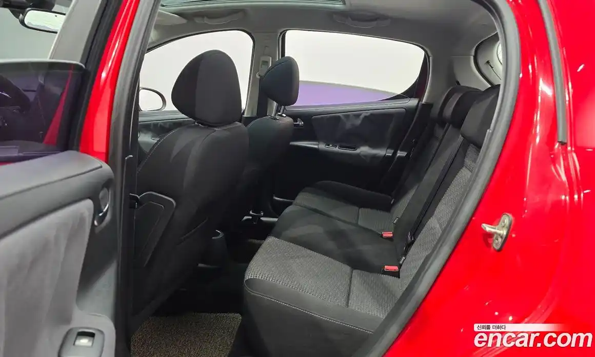 Peugeot 207 2010 1.6 гидро в Москве № 257727, фото 13