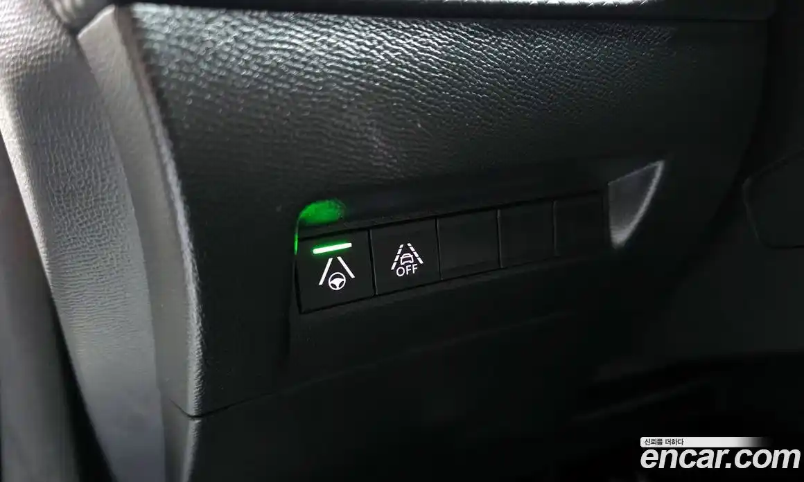 Peugeot 2008 2022 0.1 гидро в Москве № 260706, фото 18