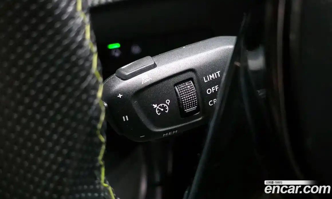 Peugeot 2008 2022 0.1 гидро в Москве № 260706, фото 19