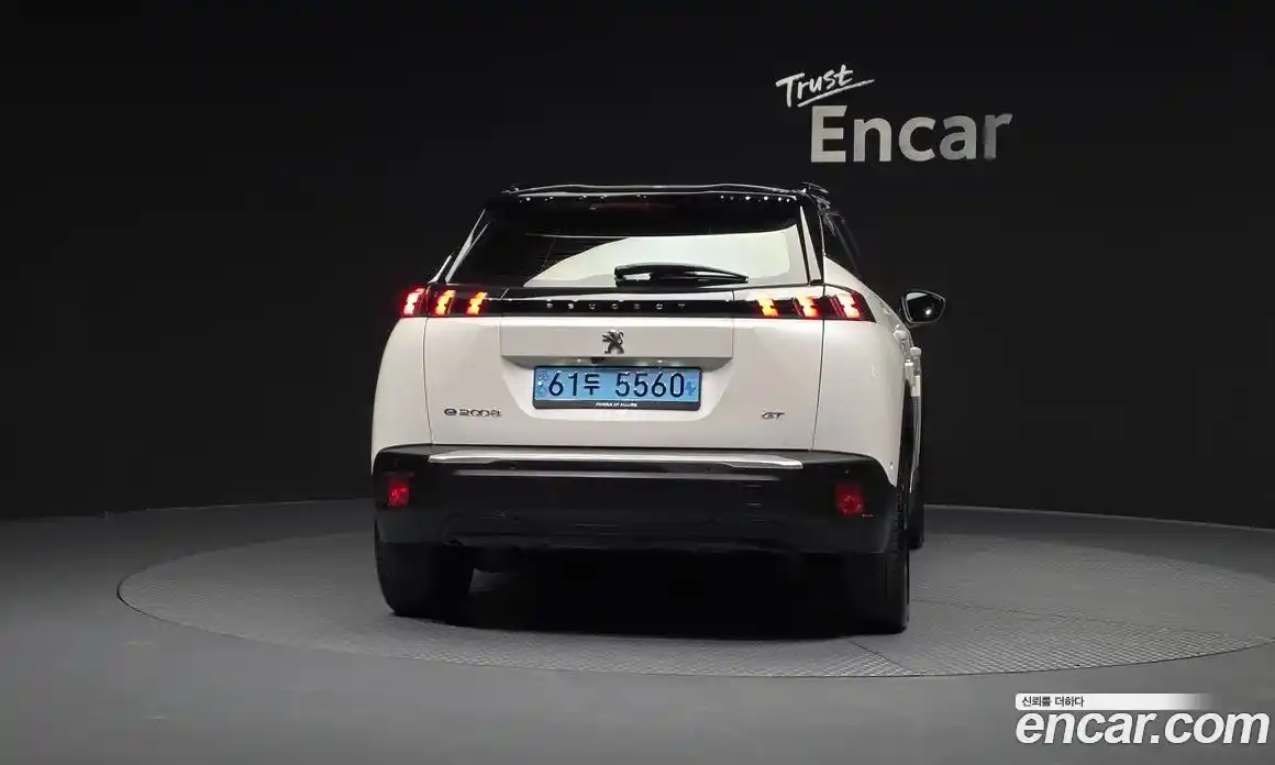 Peugeot 2008 2022 0.1 гидро в Москве № 260706, фото 4