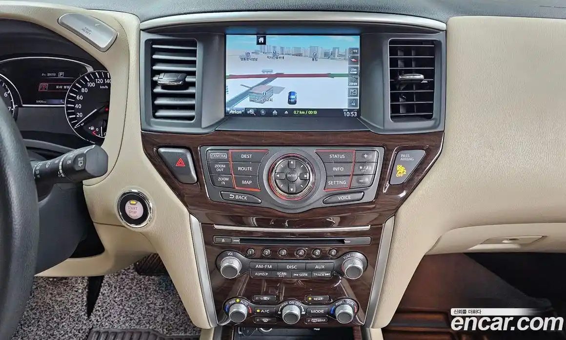 Nissan Pathfinder 2016 3.5 гидро в Москве № 284884, фото 15