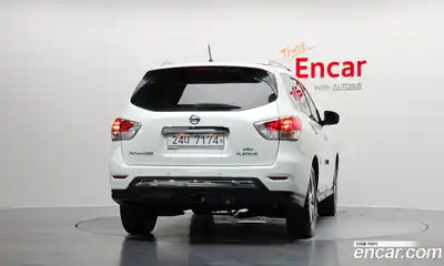 Nissan Pathfinder 2016 3.5 гидро в Москве № 284884, миниатюра 4