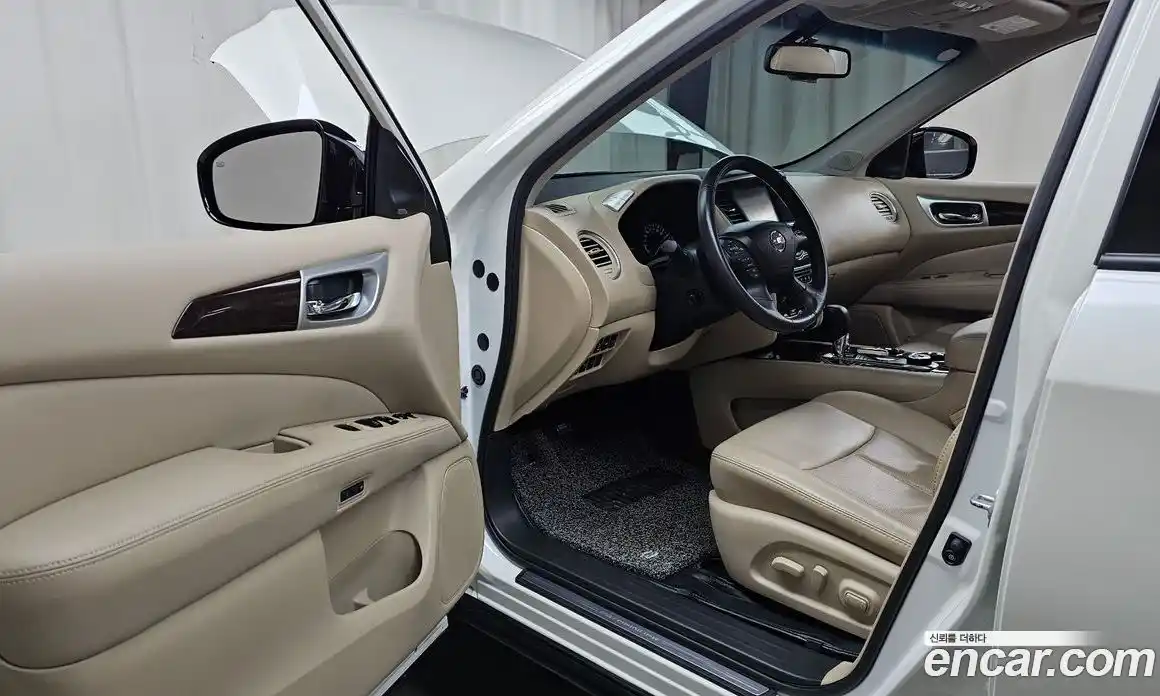 Nissan Pathfinder 2016 3.5 гидро в Москве № 284884, фото 10