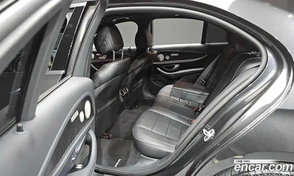 Mercedes-Benz E-Class 2022 1.9 гидро, фото 11
