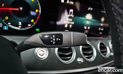 Mercedes-Benz E-Class 2022 1.9 гидро, миниатюра 9