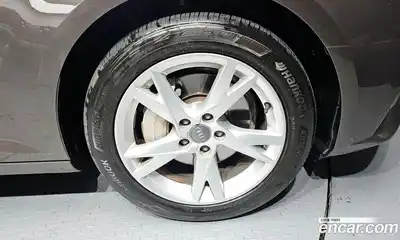Audi A4 2018 2.0 гидро в Москве № 293139, миниатюра 5