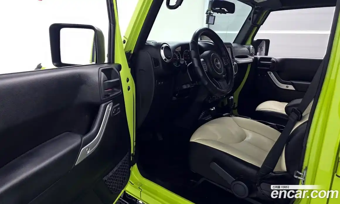 Jeep Wrangler 2017 3.6 гидро в Москве № 296459, фото 10
