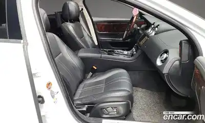 Jaguar XJ 2014 3.0 гидро в Москве № 304954, миниатюра 11