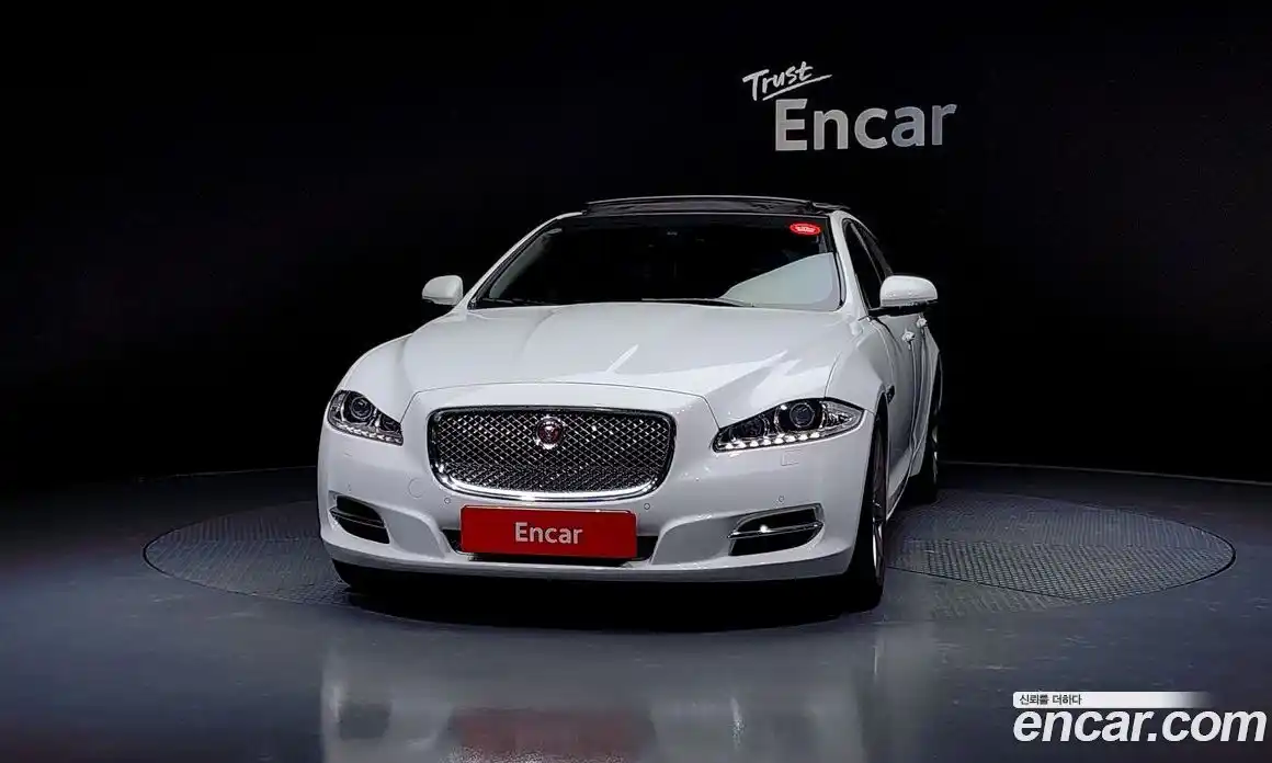 Jaguar XJ 2014 3.0 гидро в Москве № 304954, фото 3