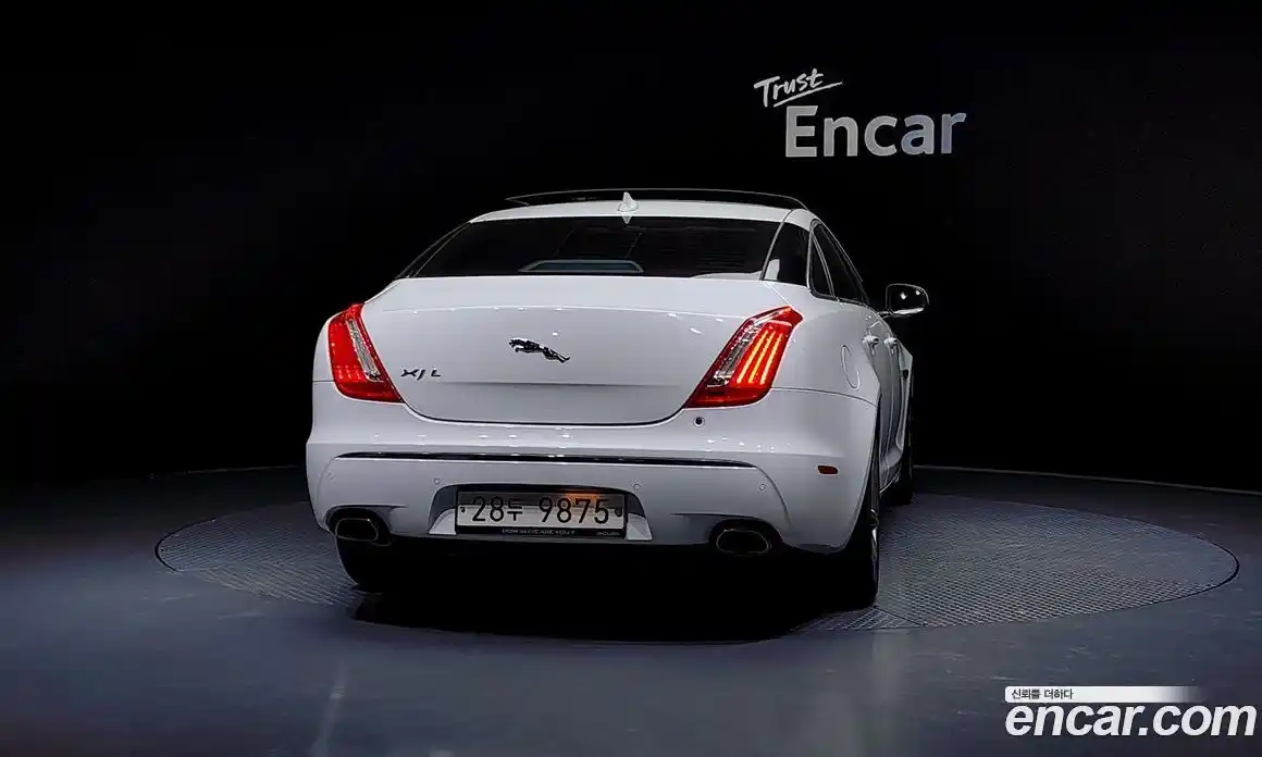 Jaguar XJ 2014 3.0 гидро в Москве № 304954, фото 4