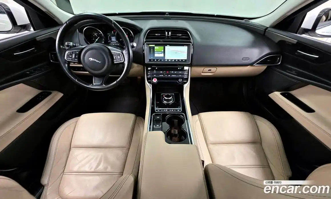 Jaguar XE 2017 2.0 гидро в Москве № 305053, фото 7