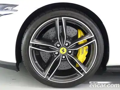 Ferrari Roma 2024 3.9 механика в Москве № 305877, миниатюра 4
