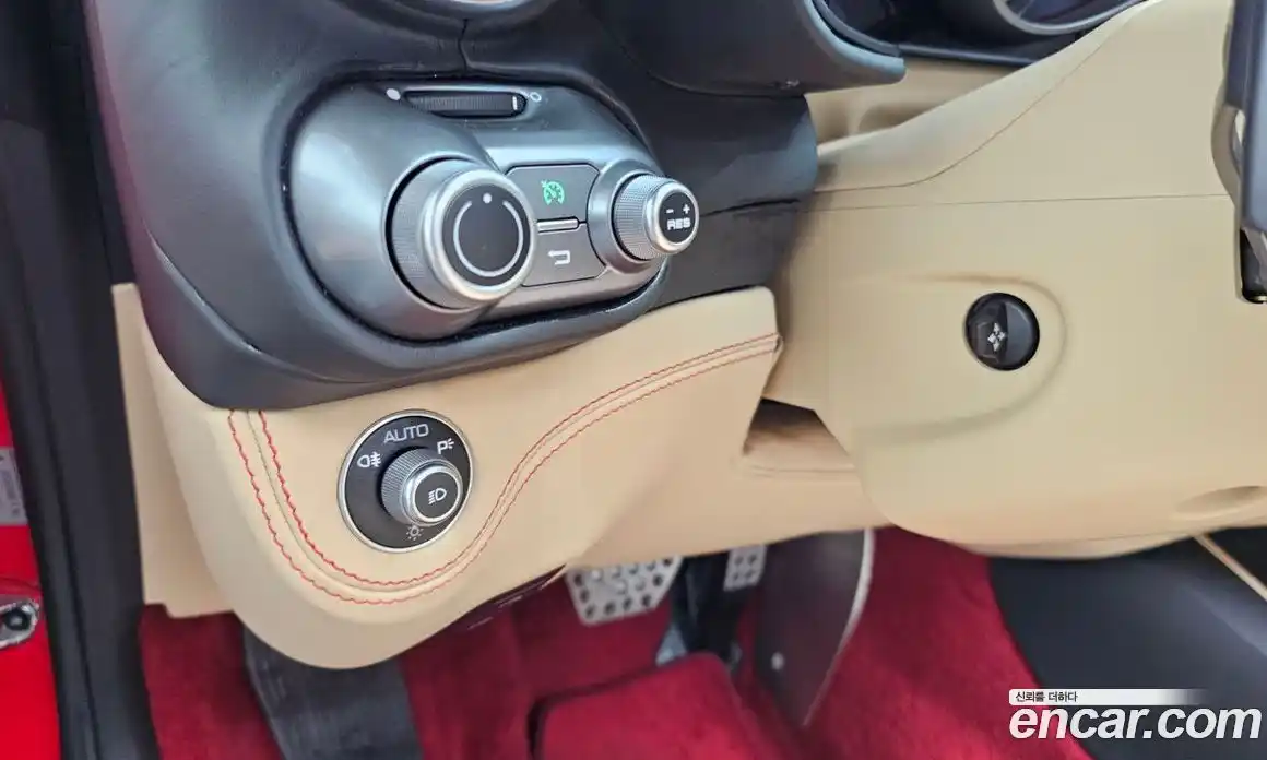 Ferrari Portofino 2019 3.9 гидро в Москве № 305983, фото 18