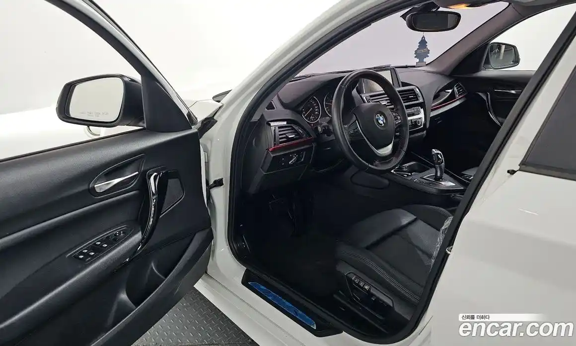BMW 1-Series 2015 2.0 гидро в Москве № 336579, фото 9