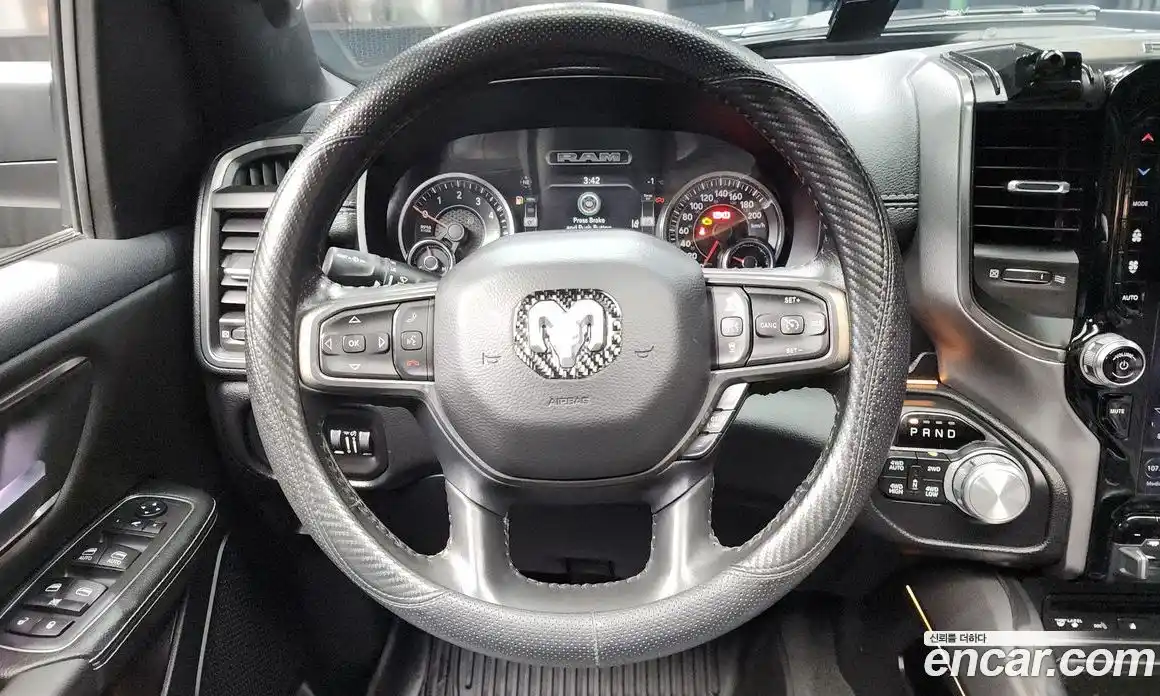 Dodge Ram Pick Up 2019 5.7 гидро в Москве № 353806, фото 13