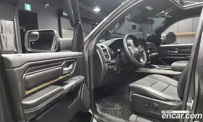 Dodge Ram Pick Up 2019 5.7 гидро в Москве № 353806, миниатюра 10