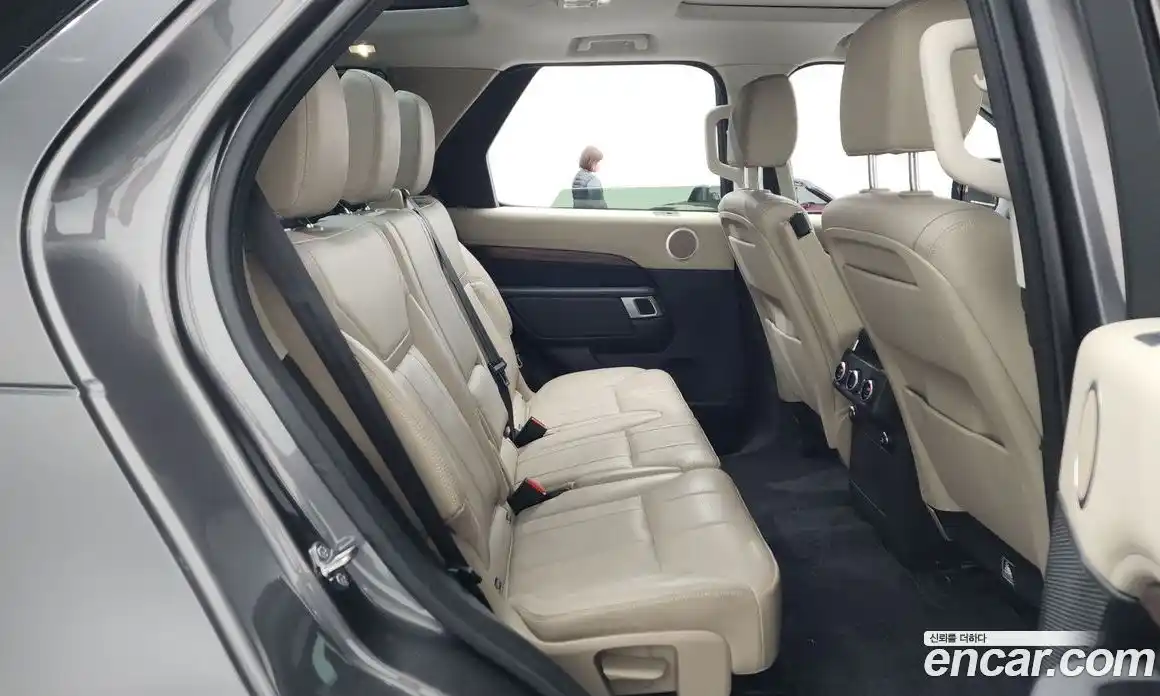Land Rover Discovery 2019 3.0 гидро в Москве № 374797, фото 12
