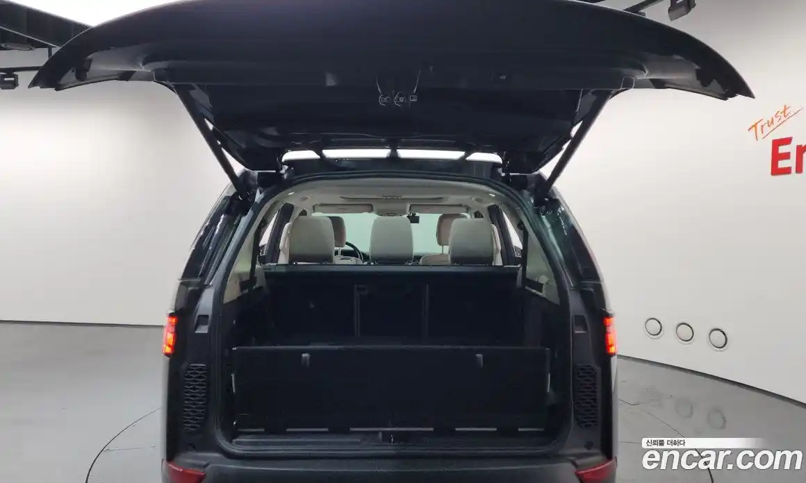 Land Rover Discovery 2019 3.0 гидро в Москве № 374797, фото 20