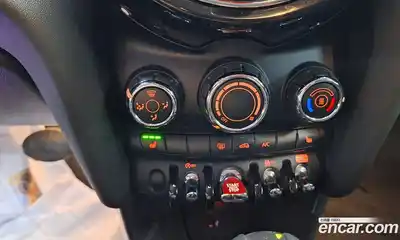 Mini Cooper 2019 1.5 гидро в Москве № 416913, миниатюра 12