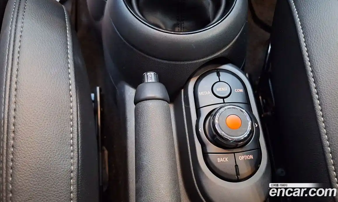 Mini Cooper 2019 1.5 гидро в Москве № 416913, фото 13