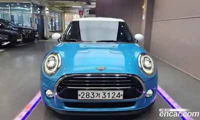 Mini Cooper 2019 1.5 гидро в Москве № 416913, миниатюра 2