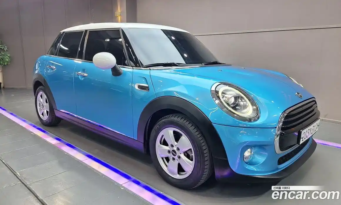 Mini Cooper 2019 1.5 гидро в Москве № 416913, фото 3