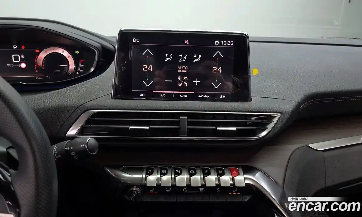 Peugeot 5008 2024 1.2 гидро в Москве № 433636, фото 14