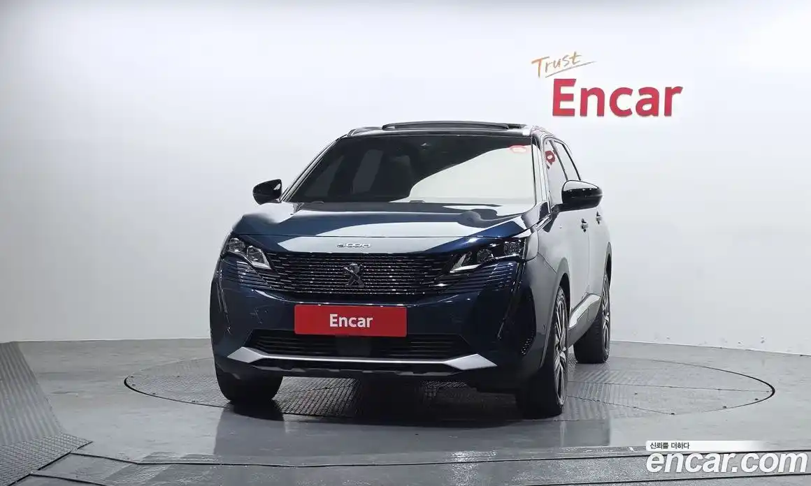 Peugeot 5008 2024 1.2 гидро в Москве № 433636, фото 3