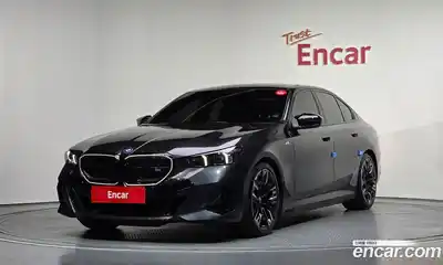 BMW i5, 2023