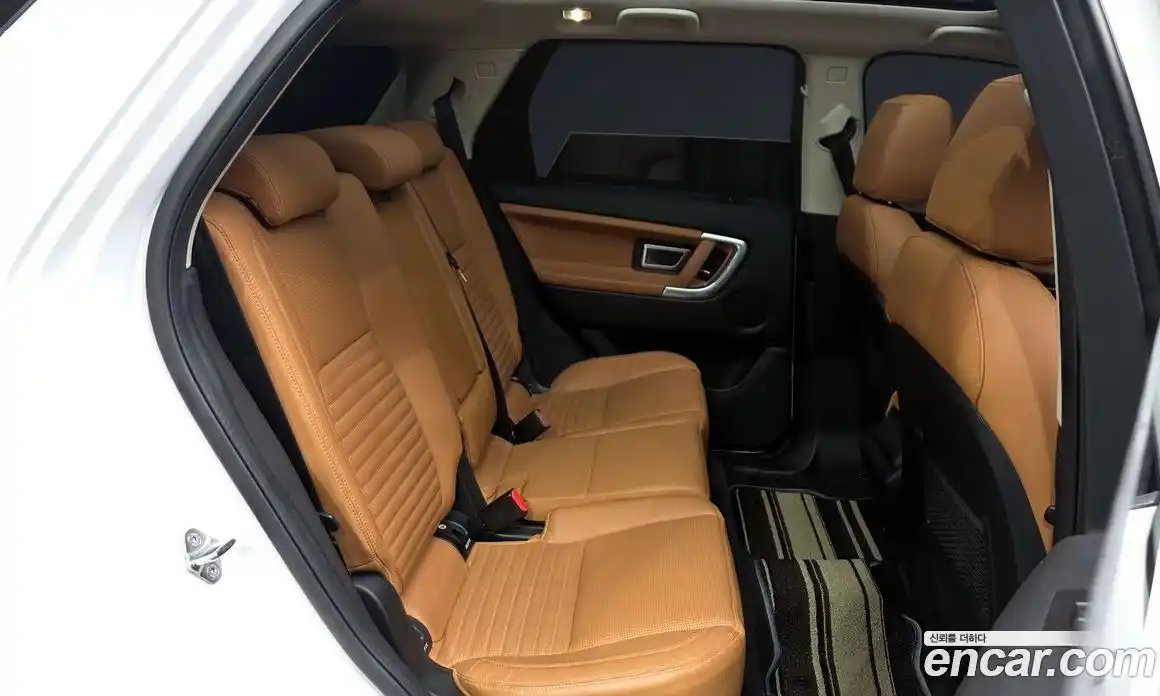 Land Rover Discovery Sport 2019 2.0 гидро в Москве № 471163, фото 12